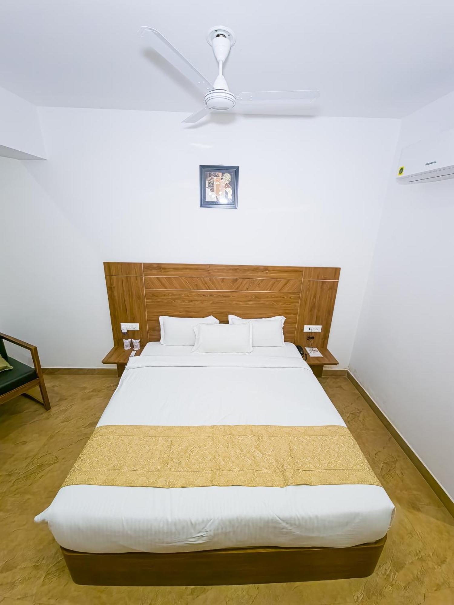 Amritara Ramila Kutir Hotel Ayodhya Exterior photo